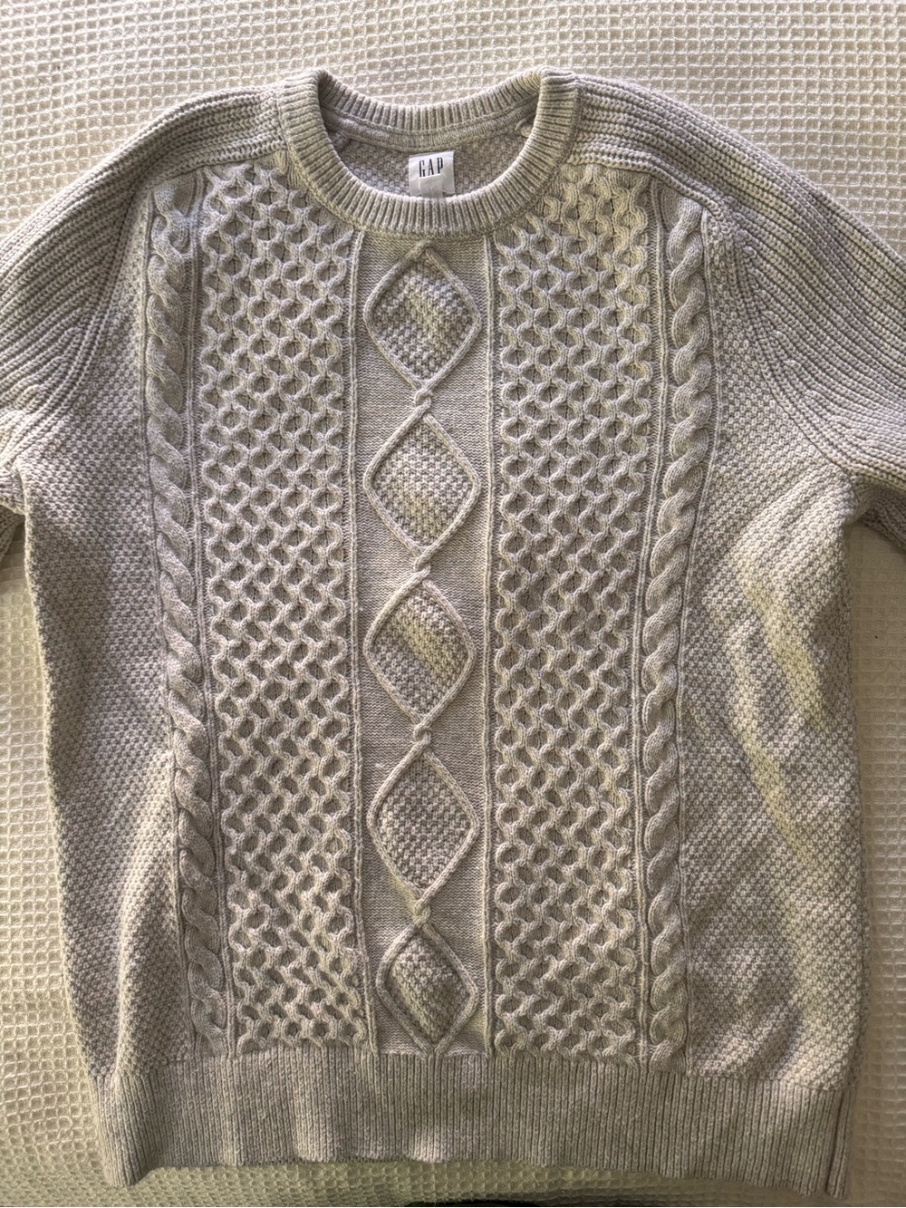 Gap Men's Cable Knit Crewneck Sweater in Cream/Oat